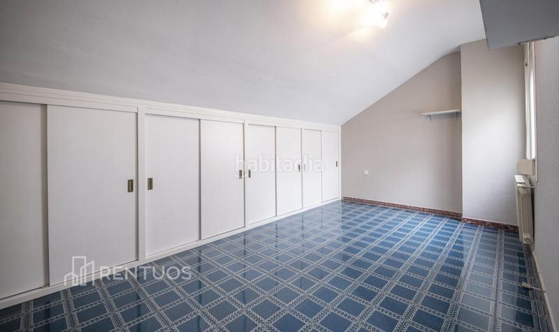 Foto 5df2ac93-40c1-43de-96a0-432d3d92d508. Attico con riscaldamento in Porta Barcelona