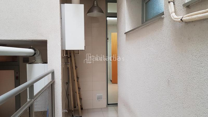 Foto 9803b084-79b1-4f26-a23c-899f58746d8a. Piano terra con riscaldamento parcheggio piscina in Terrassa