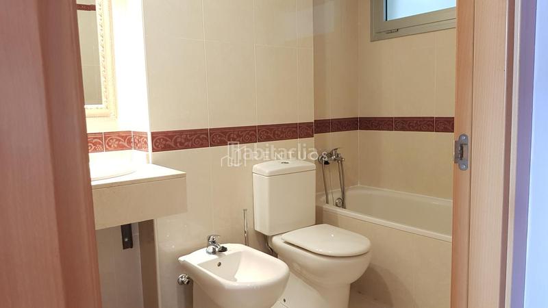 Foto eaac37a0-509e-4480-b297-8d09f6aadcec. Piano terra con riscaldamento parcheggio piscina in Terrassa