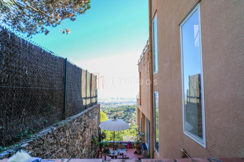 Foto 04a92403-68b0-440a-9d57-a8a026e9ff0e. Casa amb calefacció piscina a Vallvidrera - Tibidabo - Les Planes Barcelona