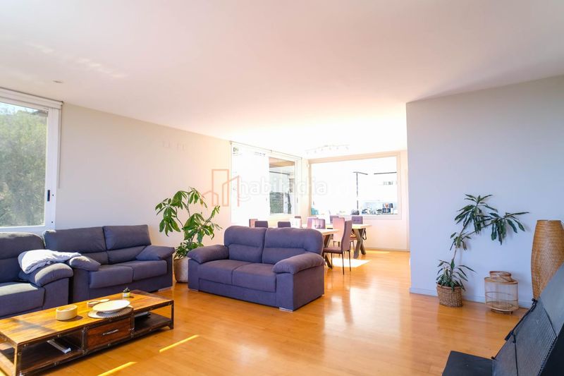 Foto 47bd6746-eb70-4fa5-9529-df5e8da19d5d. Casa amb calefacció piscina a Vallvidrera - Tibidabo - Les Planes Barcelona
