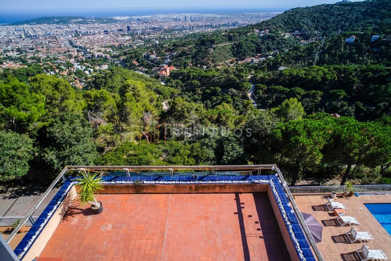 Foto 5c05fdda-19ec-40d3-a834-2224464d913d. Casa amb calefacció piscina a Vallvidrera - Tibidabo - Les Planes Barcelona