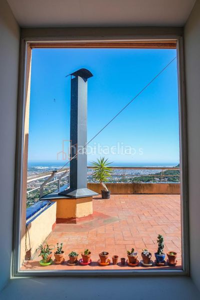 Foto b22e0828-ca02-4cc1-86bc-a6f53bdad936. Casa amb calefacció piscina a Vallvidrera - Tibidabo - Les Planes Barcelona
