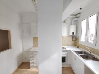 Appartement  Calle del comte borrell. Oportunidad inversores  precioso ático en inmejorable ubicación