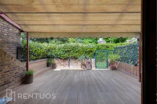 Rent House  De la azalea. Chalet con encanto en la moraleja