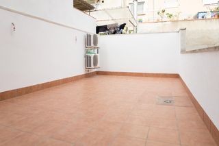 Duplex  Calle de sicília. Moderno duplex con amplia terraza privada en sabadell