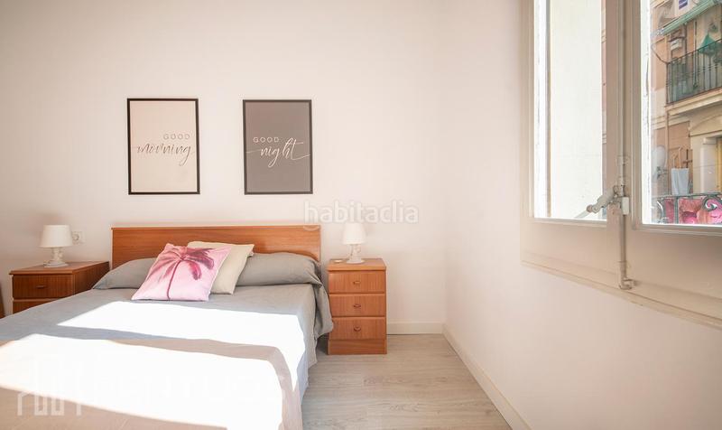 Foto 3b3a2055-0581-4e0f-8151-02874111f331. Alquiler piso acogedor piso en ciutat vella a pasos de la playa en Barcelona