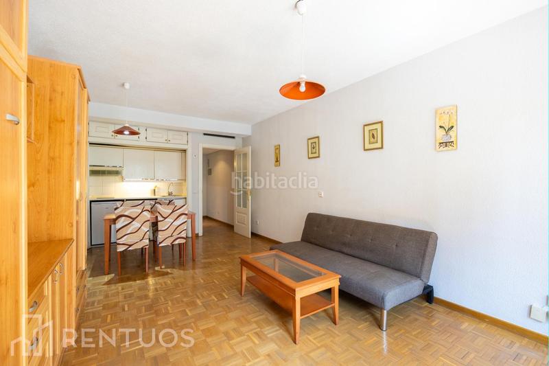 Foto 9cf503a5-1626-478d-9e69-3c96dc2be472. Alquiler estudio acogedor estudio con terraza en fuencarralel pardo en Madrid