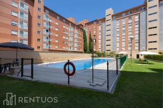 Alquiler Piso  De méndez álvaro. Moderno piso con piscina en el corazón de arganzuela