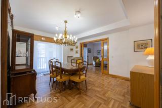 Location Appartement  De la colegiata. Amplio piso en el corazón de madrid