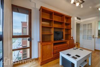 Rent Apartment  Calle de deyanira. Piso de 1 dormitorio en urbanización privada