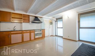 Miete Erdgeschoss  Carrer de cros. Acogedor piso amueblado en santsmontjuïc
