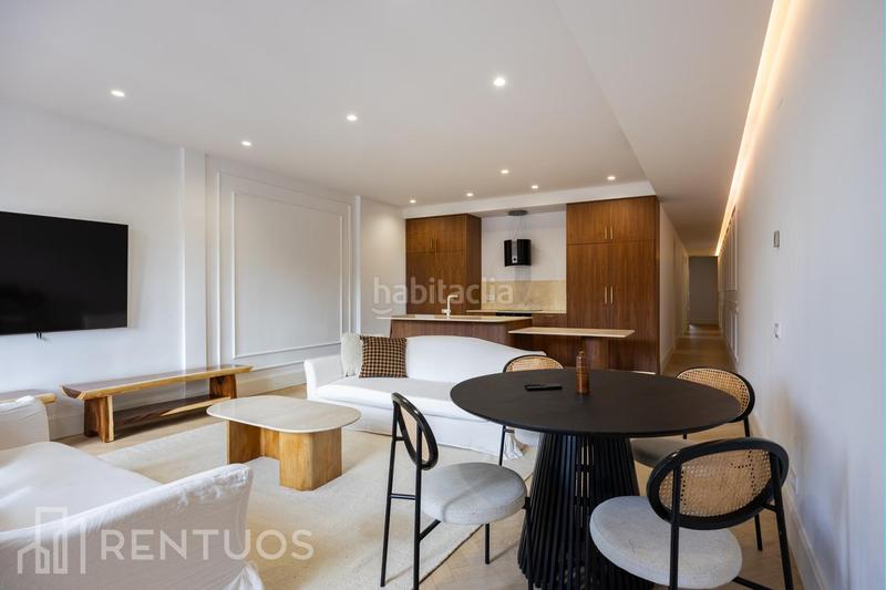 Foto 08db52da-cf89-4fab-94e6-d57f995b0964. Location appartement dans Jerónimos Madrid