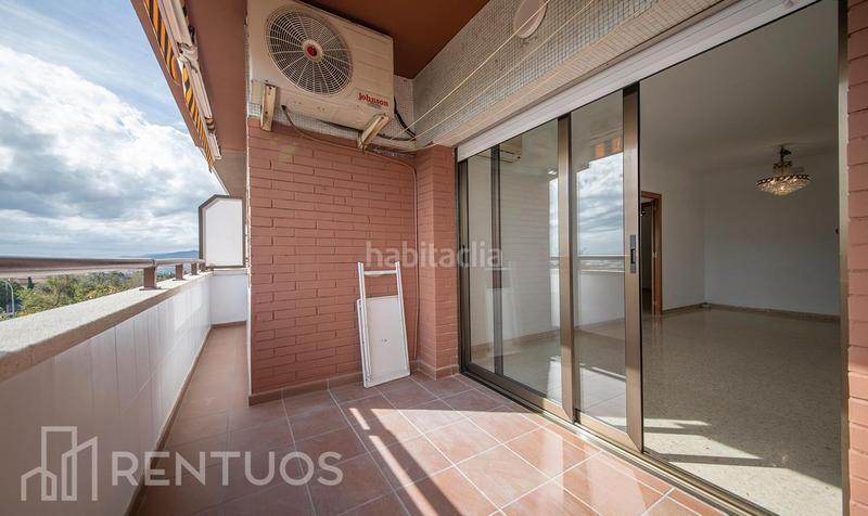 Foto 72a1e373-4270-4329-be22-55a556f27c47. Rent flat with parking in Centre Esplugues de Llobregat
