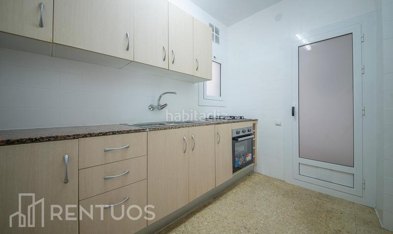 Foto 8e0861d3-fcc8-44d7-bbf9-2b9548794ea6. Rent flat with parking in Centre Esplugues de Llobregat