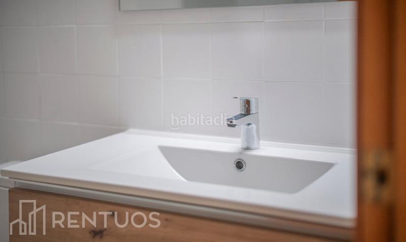 Foto 8e4a6aef-4fa3-43f1-87d9-e15ce7ecd028. Rent flat with parking in Centre Esplugues de Llobregat