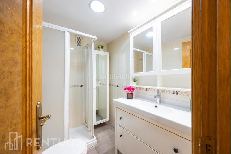 Foto e382a129-99e4-4fba-98f4-f127d9ac9c2d. Rent flat with heating in Peñagrande Madrid