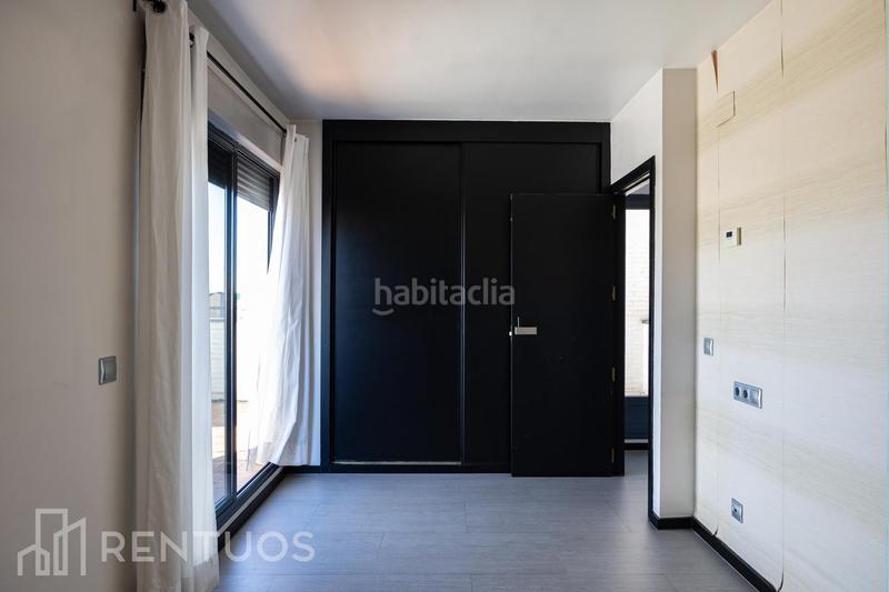 Foto 373f3e03-645c-4d37-9f69-900794c135fe. Location appartement avec chauffage parking piscine dans Madrid