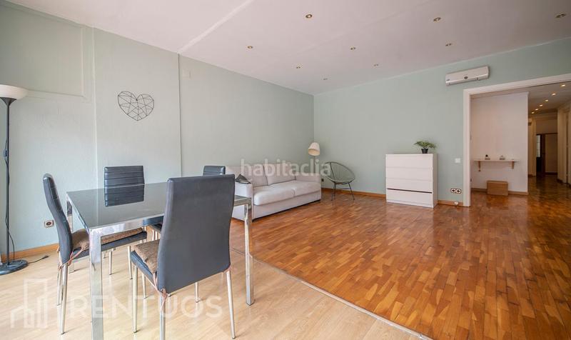 Foto 6340cd9c-b762-4f8e-8942-7d4c73c94499. Alquiler planta baja exclusiva planta baja con amplia terraza en leixample en Barcelona