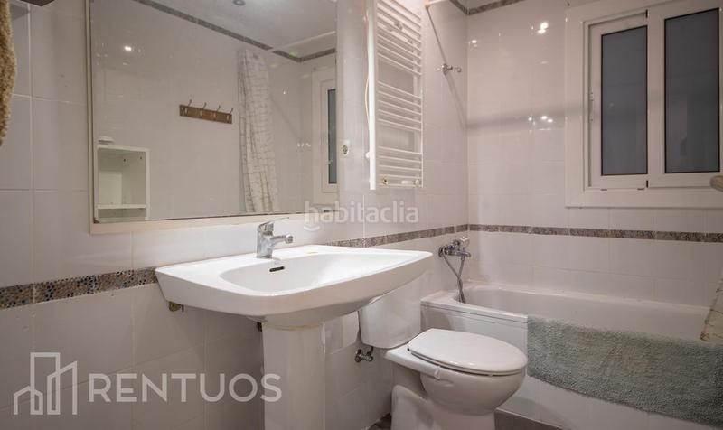 Foto 45de8322-f9b8-420f-b765-6682b6e3831e. Rent ground floor in La Nova Esquerra de l´Eixample Barcelona