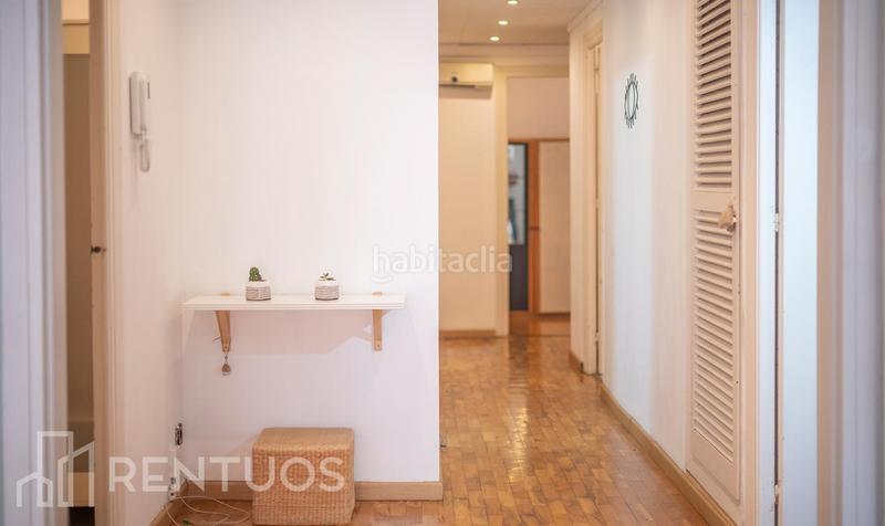Foto 84a87776-945e-4d40-8eb8-1d397487e05e. Rent ground floor in La Nova Esquerra de l´Eixample Barcelona