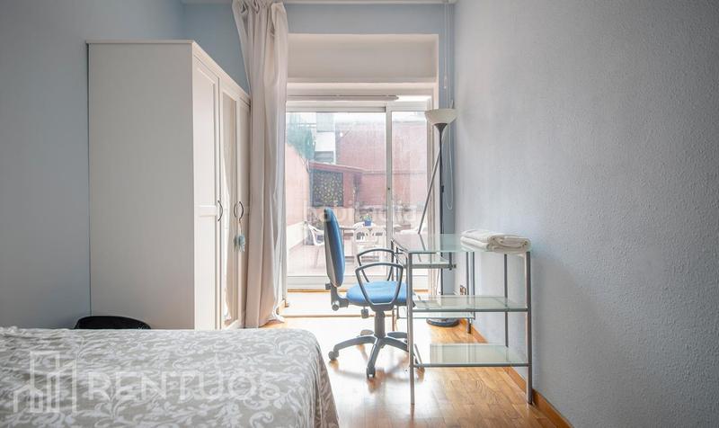 Foto ceb0efff-df5c-4ee8-918b-2b4b6f7e8fdc. Rent ground floor in La Nova Esquerra de l´Eixample Barcelona