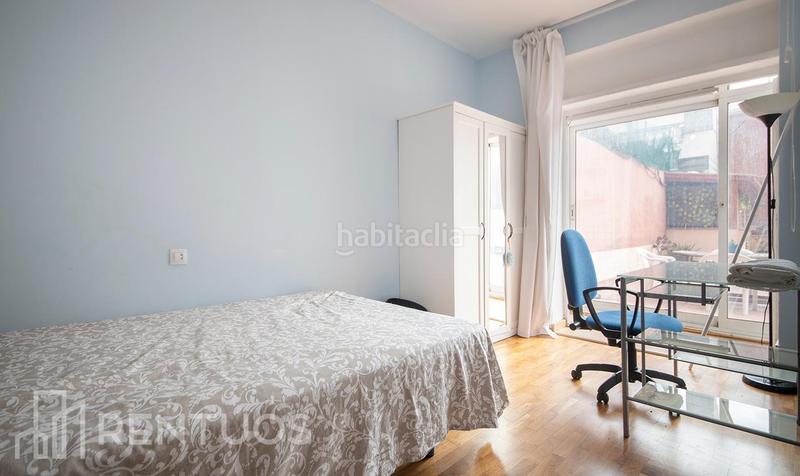 Foto fd9fb819-40eb-49ad-84cd-e18fa74f39e9. Rent ground floor in La Nova Esquerra de l´Eixample Barcelona