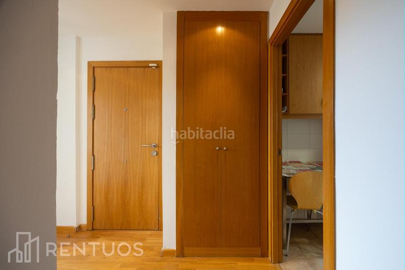 Foto 371441d8-ec54-4d6e-871f-e5d6621b988b. Alquiler piso ático con terraza y piscina en ensanche de vallecas en Madrid