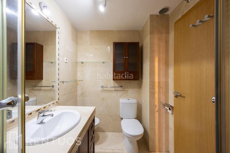 Foto 40d090ea-611b-43e9-9237-03a835274c1a. Location appartement avec chauffage parking piscine dans Madrid