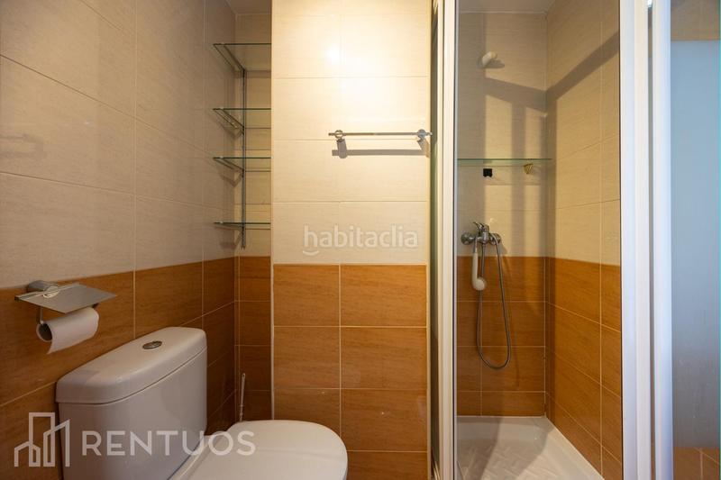 Foto 530ff9d7-6eab-460a-8436-089edee8cb33. Location appartement avec chauffage parking piscine dans Madrid