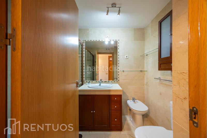 Foto b549fbab-a826-4d23-af8b-903804b8dc2d. Rent flat with heating parking pool in Ensanche de Vallecas-La Gavia Madrid