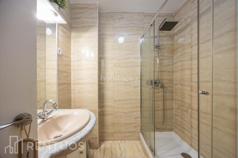 Foto e386c8fc-16f5-4f93-b630-124a33c47d90. Location appartement avec chauffage dans San Isidro Madrid