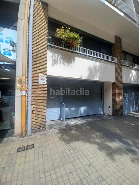 Foto d395fdbd-d353-42c3-ad10-dc0760db55d6. Aparcament cotxe a Sagrada Família Barcelona