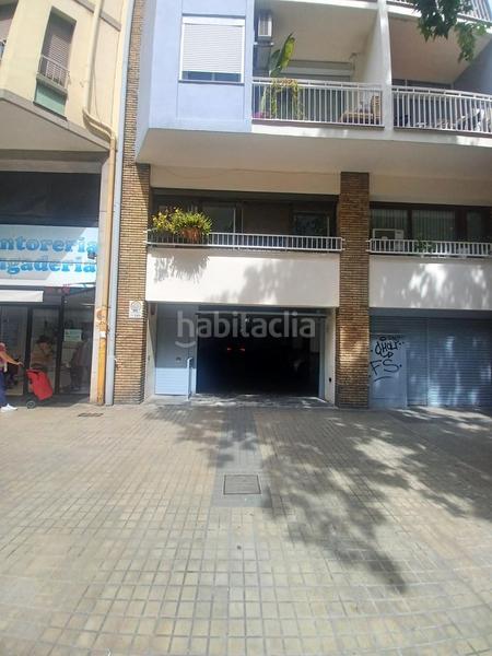 Foto eee919c6-1eba-4e0c-aa74-7000980b383e. Parking coche en Sagrada Família Barcelona