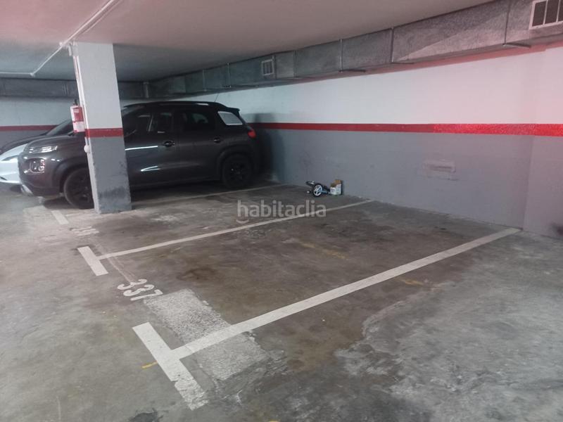 Foto 286325d6-e20b-464f-96a9-b08cbf595d89. Autoparkplatz in Sagrada Família Barcelona