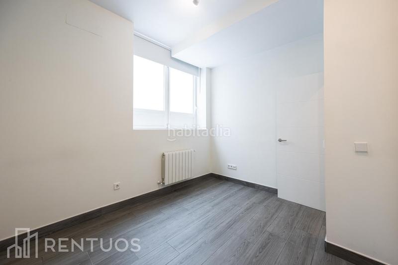 Foto 4c42e2fc-0c5f-428d-816a-35ab6080c966. Alquiler planta baja impecable vivienda recién reformada en chamberí en Madrid