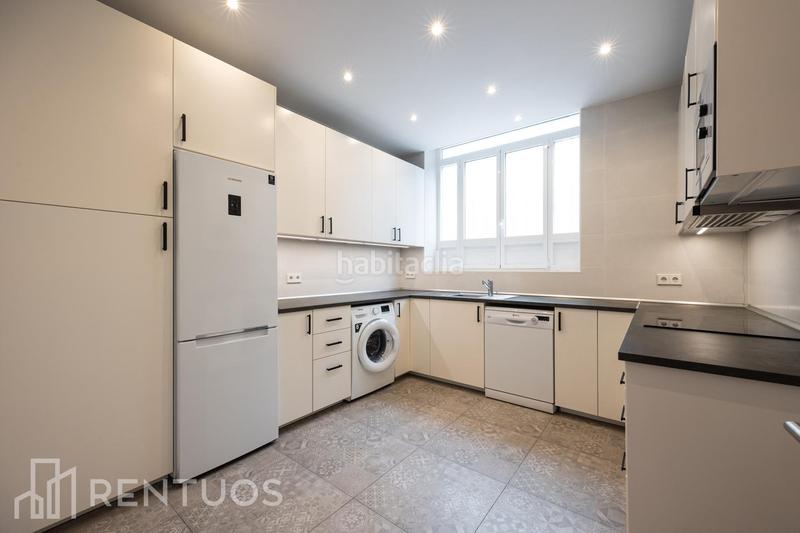 Foto cce19e8c-66c4-419f-aa38-9e4a84586cec. Alquiler planta baja impecable vivienda recién reformada en chamberí en Madrid