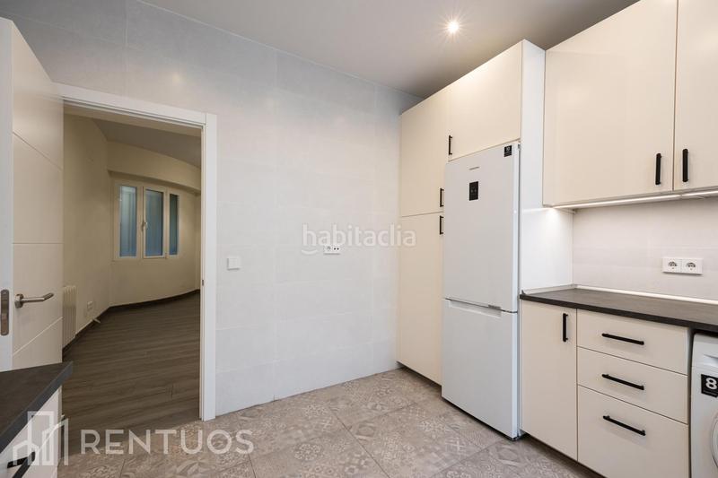 Foto deebb953-4180-45ba-b1d4-e7a394635b25. Miete erdgeschoss mit heizung in Argüelles Madrid