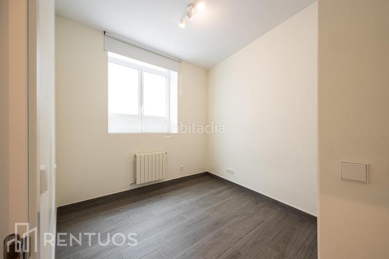 Foto 2649e6ee-7c9a-4519-a98d-889f30a92850. Rent ground floor with heating in Argüelles Madrid