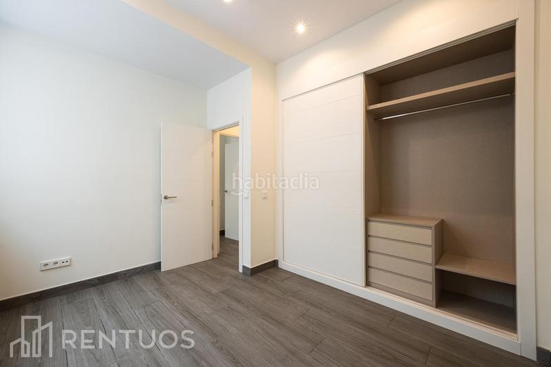 Foto 7f460c9d-79cd-4e24-9a1f-f5ff8f4d1dc6. Rent ground floor with heating in Argüelles Madrid
