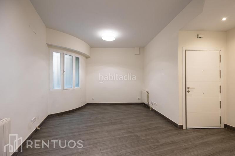 Foto 8fc956bc-6e6a-4d47-887b-806615aa0f1b. Rent ground floor with heating in Argüelles Madrid