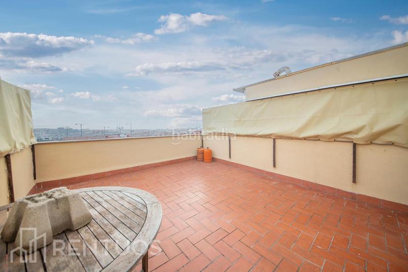 Foto cbc81afc-0916-4feb-af63-7716799d44ff. Affitto attico in meridiana 586 in Sant Andreu de Palomar Barcelona