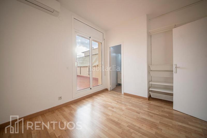 Foto 6d17c6c5-c998-42f7-ac83-383140504a3c. Alquiler ático en meridiana 586 ático con terraza en sant andreu en Barcelona