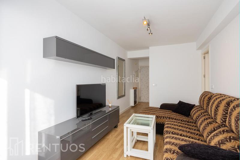 Foto 7405c656-4e6f-4fd2-a592-1faea6e34a4b. Location appartement avec chauffage parking dans Pilar Madrid