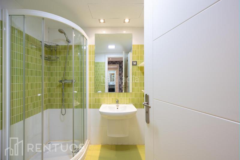 Foto 237d3312-4658-42d9-8d6d-86686c1fb2e3. Affitto appartamento con riscaldamento parcheggio piscina in Madrid