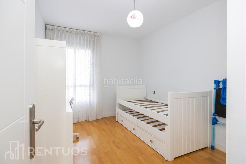 Foto 408beffa-341e-4c8d-a5fe-10e4d2f9fa37. Affitto appartamento con riscaldamento parcheggio piscina in Madrid