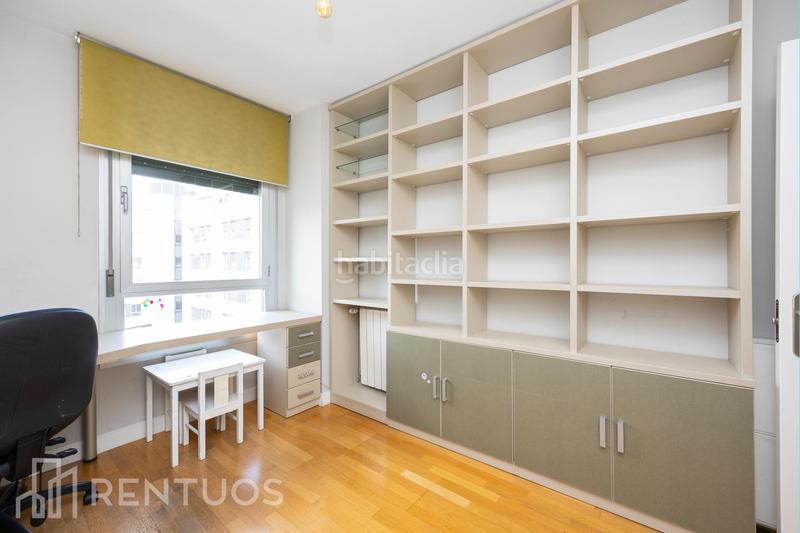 Foto 44888f44-5d8c-42e1-93ed-e5e718e993b4. Rent flat with heating parking pool in Ensanche de Vallecas-La Gavia Madrid