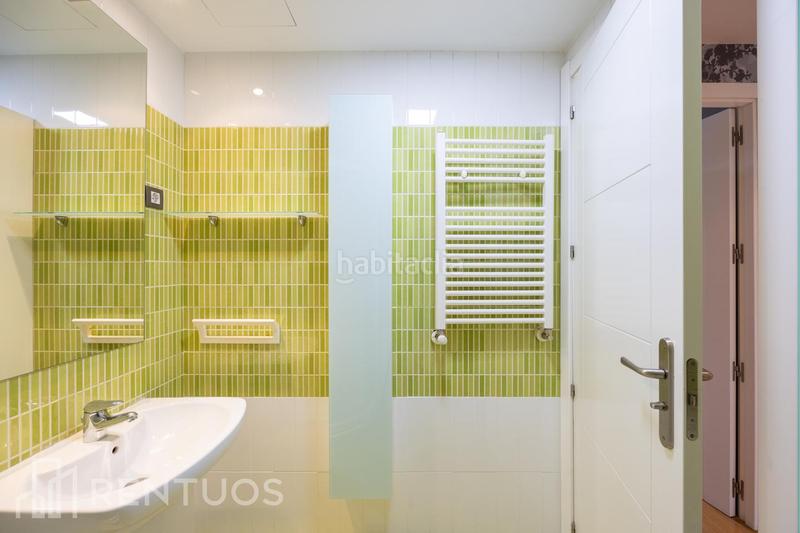 Foto 8f97ff6e-168c-460d-a082-0de9ee898428. Rent flat with heating parking pool in Ensanche de Vallecas-La Gavia Madrid