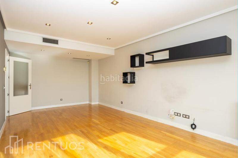 Foto de7dafa9-f86e-436e-a49a-797a01936d20. Rent flat with heating parking pool in Ensanche de Vallecas-La Gavia Madrid