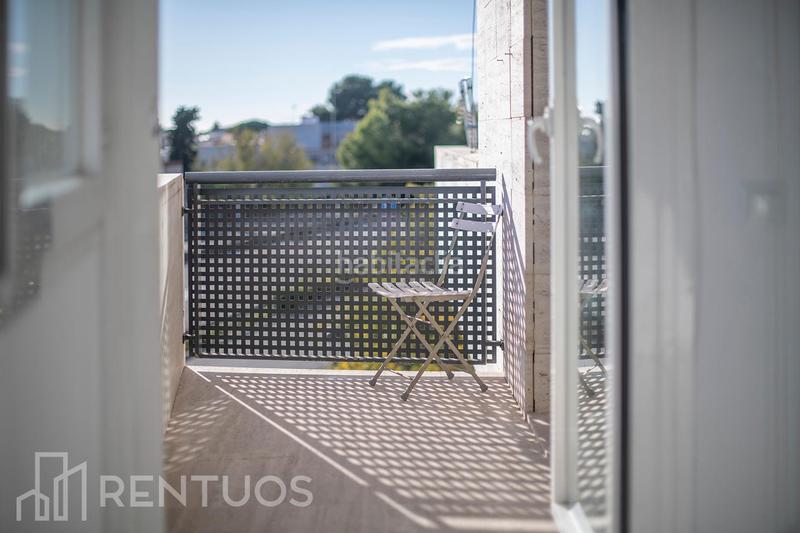 Foto 8a765d6c-61bc-4166-a9d4-18aaa4b46ee0. Affitto appartamento con piscina in Can Bou Castelldefels